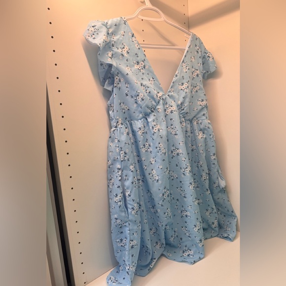 Size small flowy summer blue floral dress - Picture 1 of 4